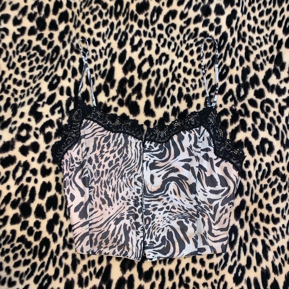 Princess Polly Magnolia Crop Top in Leopard